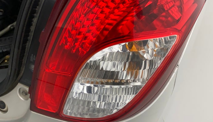2014 Maruti Alto 800 LXI, Petrol, Manual, 86,350 km, Right tail light - Minor scratches