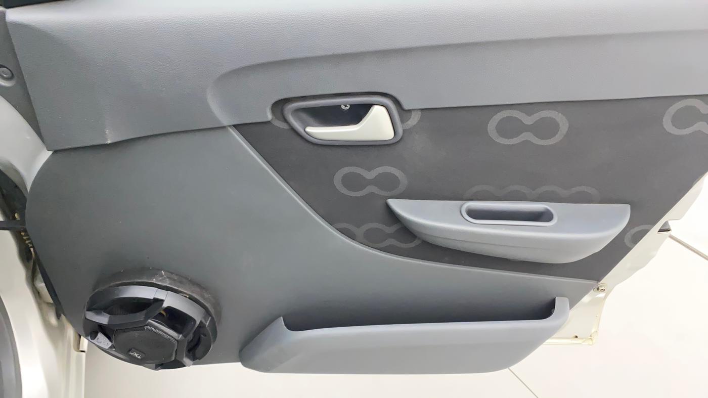 2014 Maruti Alto 800 LXI, Petrol, Manual, 86,350 km, Driver Side Door Panels Control