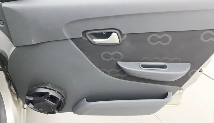 2014 Maruti Alto 800 LXI, Petrol, Manual, 86,350 km, Driver Side Door Panels Control