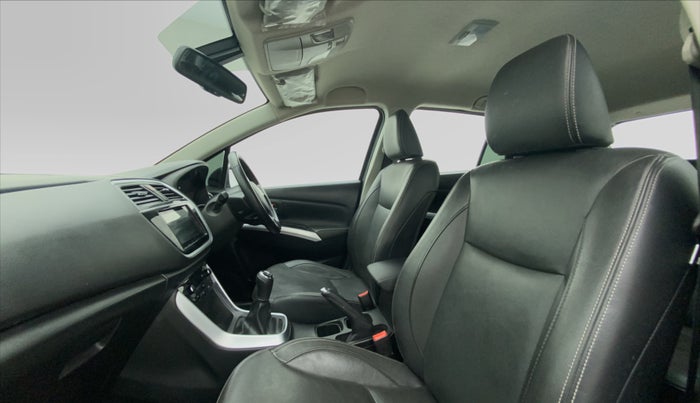 2020 Maruti S Cross ALPHA 1.5 SMART HYBRID, Petrol, Manual, 40,195 km, Right Side Front Door Cabin