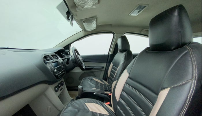 2019 Tata Tiago XZ PETROL, CNG, Manual, 65,225 km, Right Side Front Door Cabin