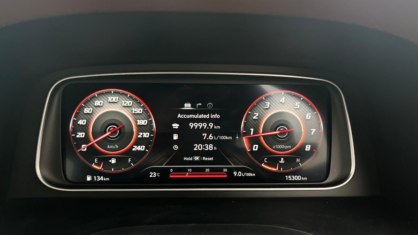 2022 Hyundai ALCAZAR PLATINUM 2.0 MT 7STR, Petrol, Manual, 15,300 km, Odometer Image