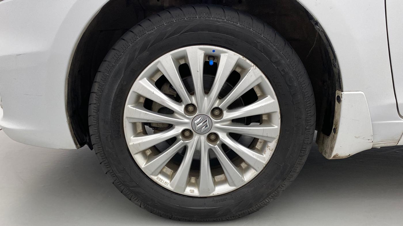 2016 Maruti Ciaz ZXI AT, Petrol, Automatic, 79,664 km, Left Front Wheel