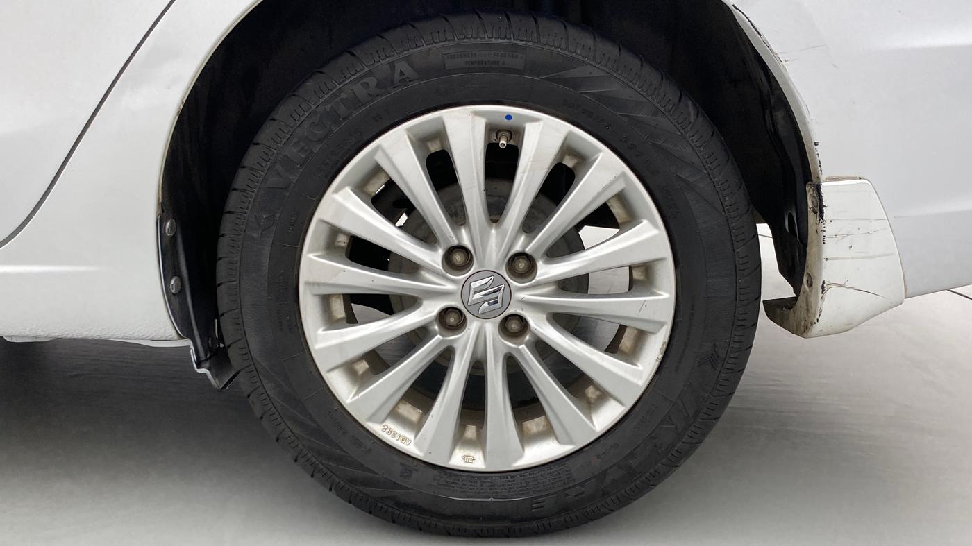 2016 Maruti Ciaz ZXI AT, Petrol, Automatic, 79,664 km, Left Rear Wheel