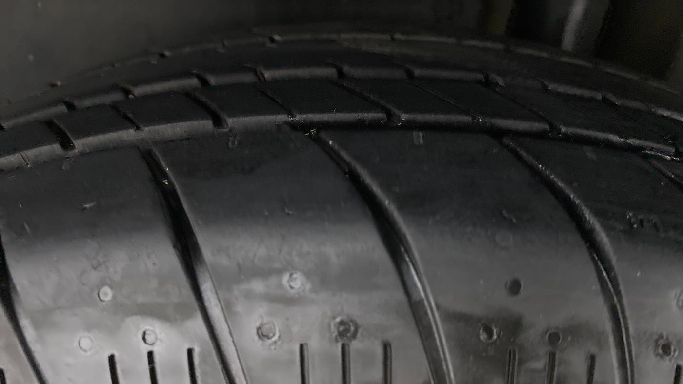 2016 Maruti Ciaz ZXI AT, Petrol, Automatic, 79,664 km, Left Rear Tyre Tread