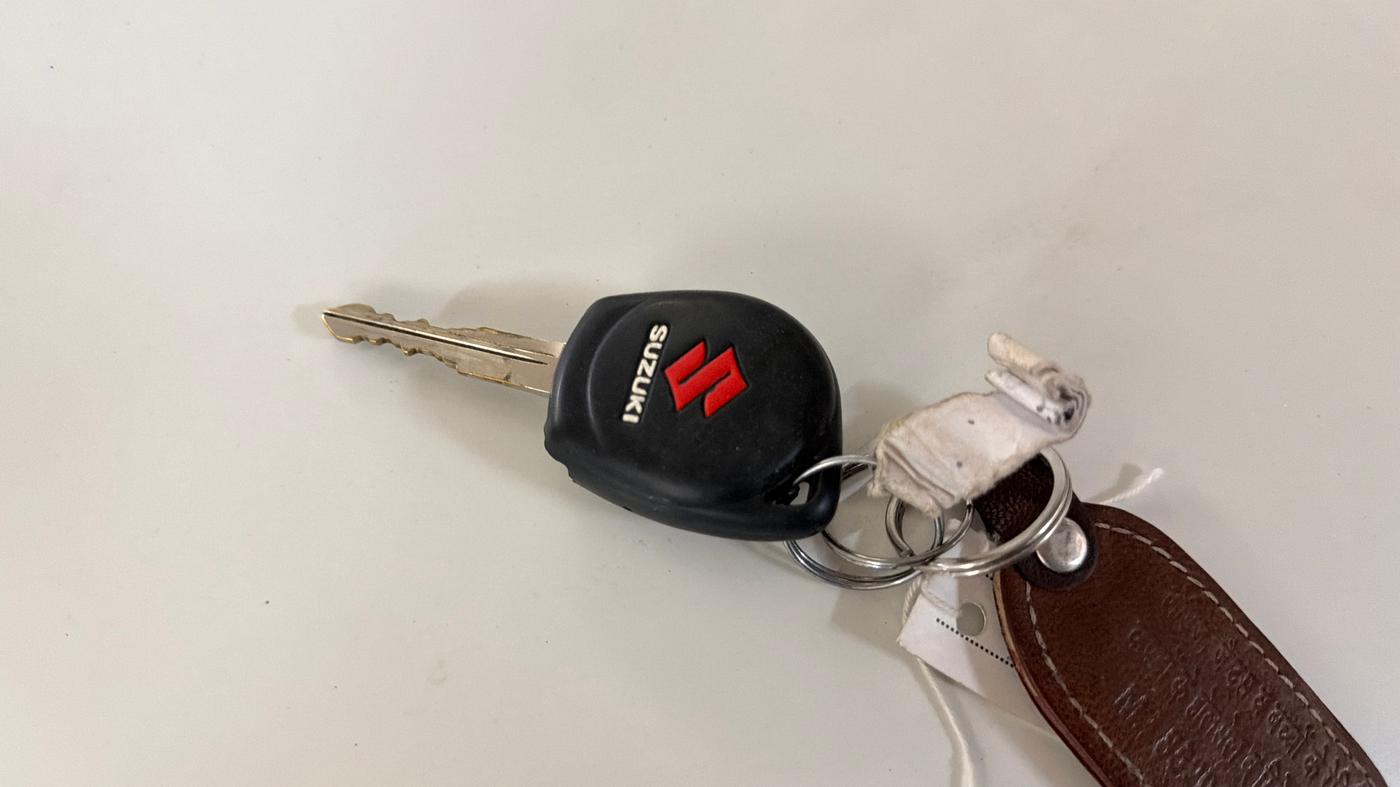 2021 Maruti Swift VXI, Petrol, Manual, 57,433 km, Key Close Up