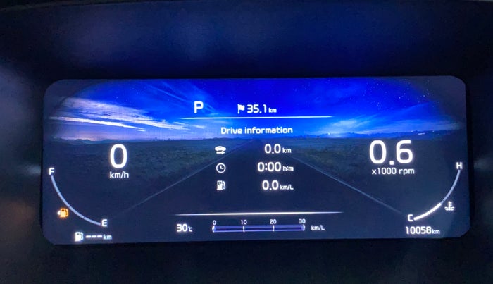 2024 KIA CARENS LUXURY PLUS 1.5 PETROL DCT 7 STR, Petrol, Automatic, 10,113 km, Odometer Image