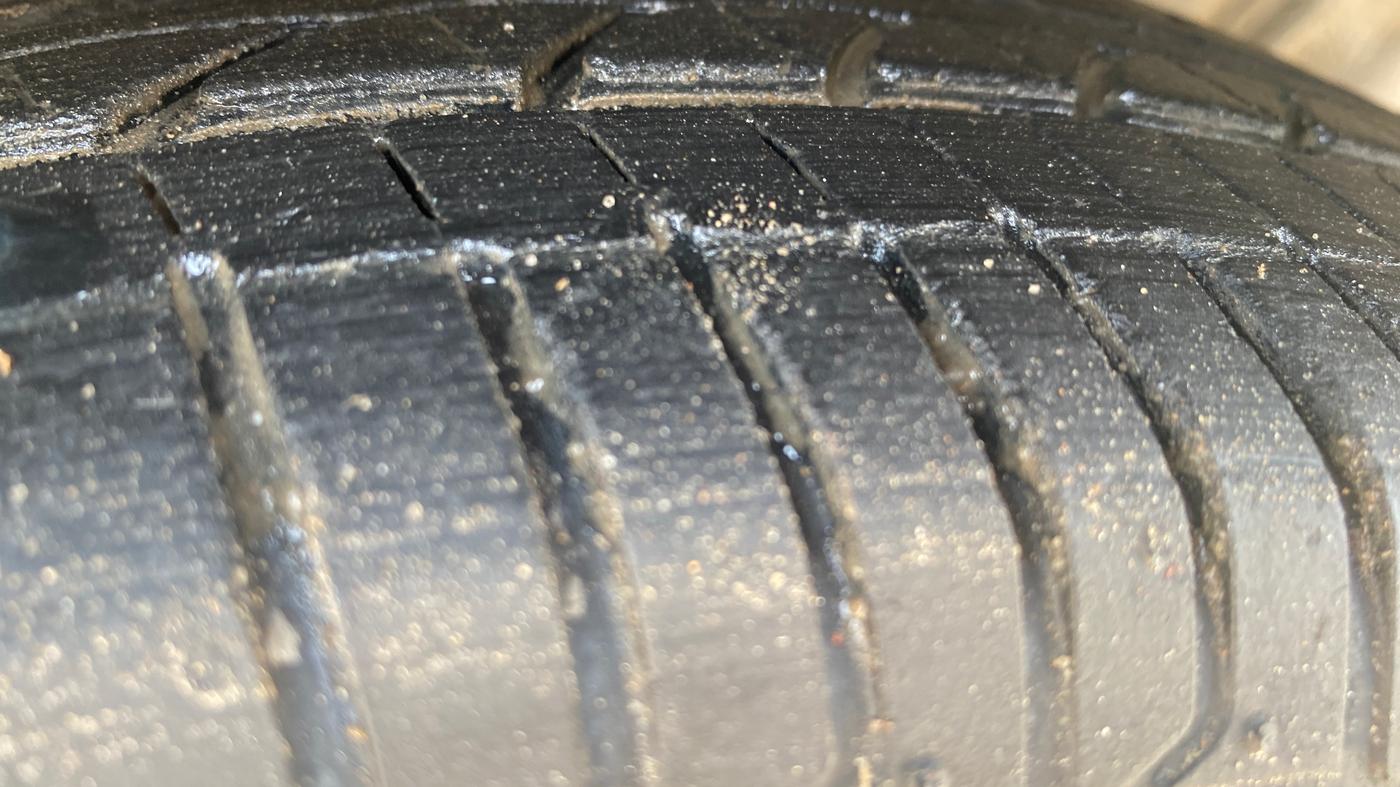 2015 Honda City 1.5L I-VTEC VX CVT, Petrol, Automatic, 67,401 km, Left Front Tyre Tread