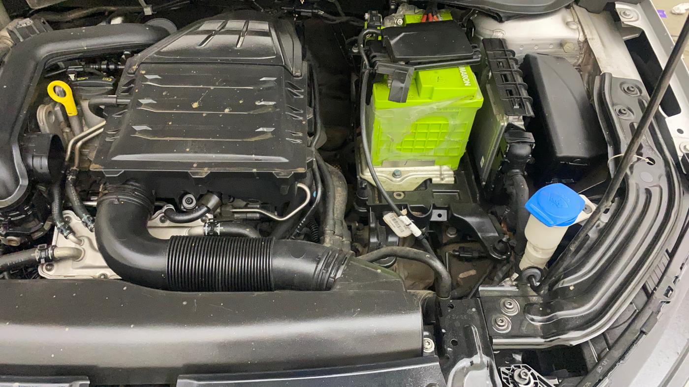 2022 Skoda SLAVIA ACTIVE 1.0L TSI MT, Petrol, Manual, 69,928 km, Engine View - Left