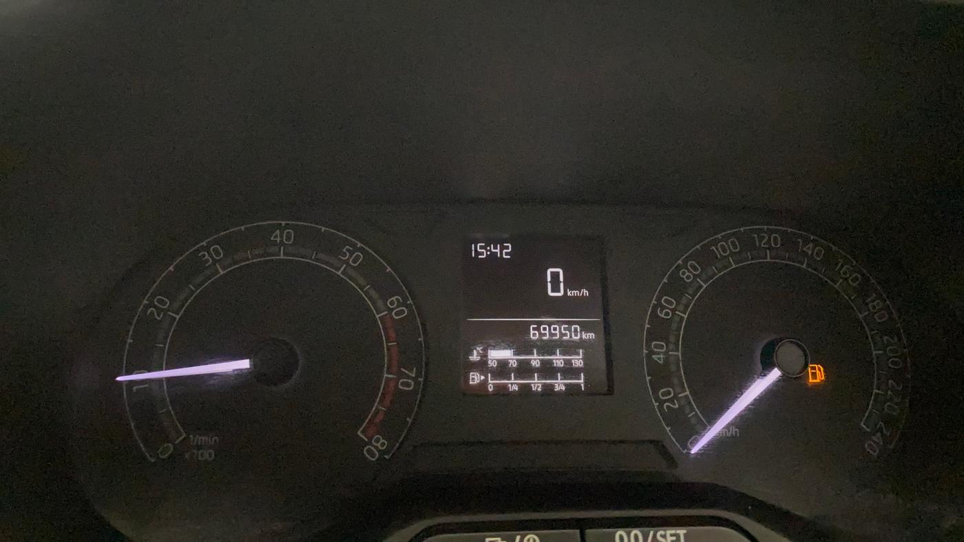 2022 Skoda SLAVIA ACTIVE 1.0L TSI MT, Petrol, Manual, 69,928 km, Odometer Image