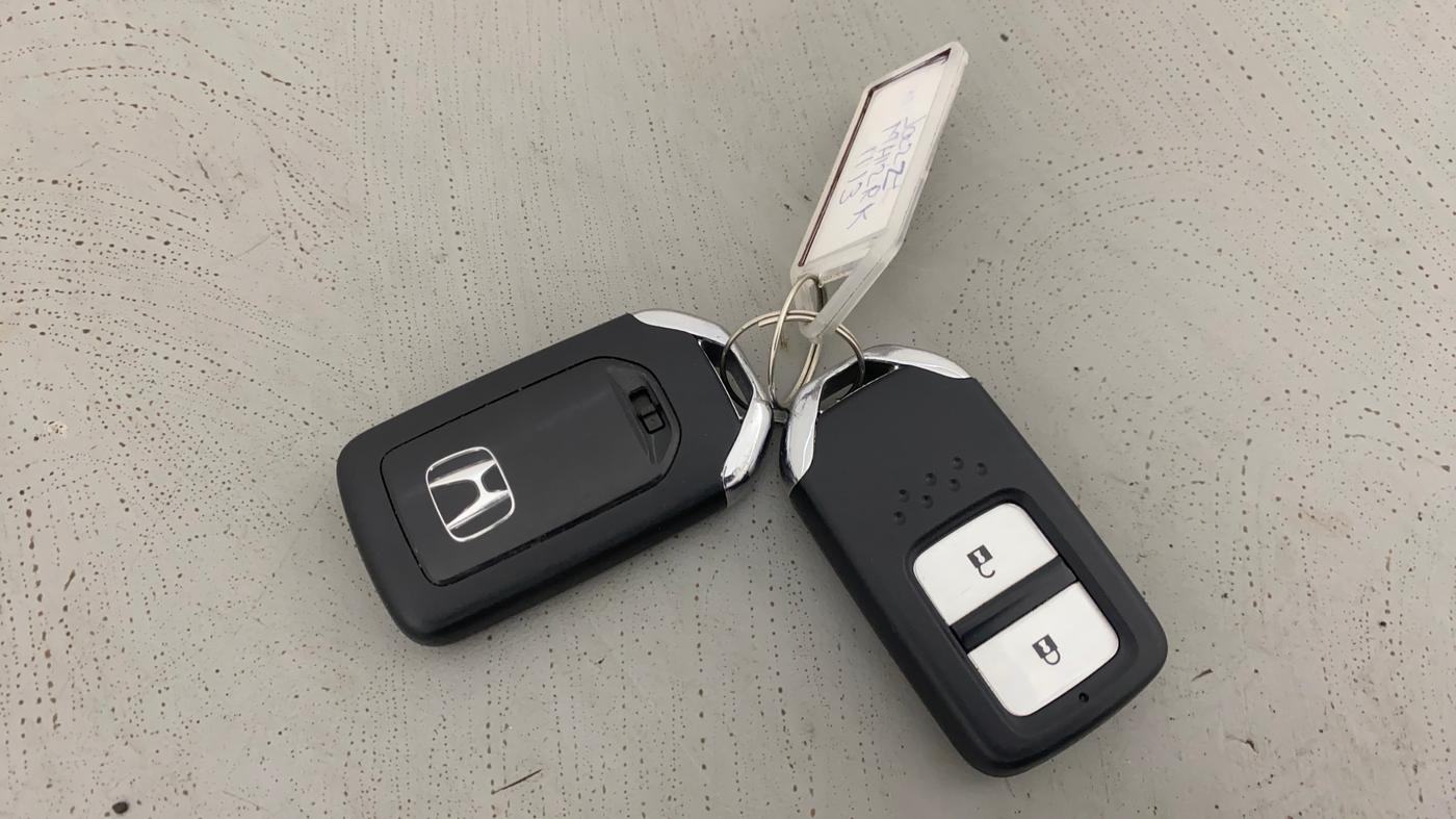 2019 Honda Jazz 1.2L I-VTEC VX CVT, Petrol, Automatic, 49,309 km, Key Close Up
