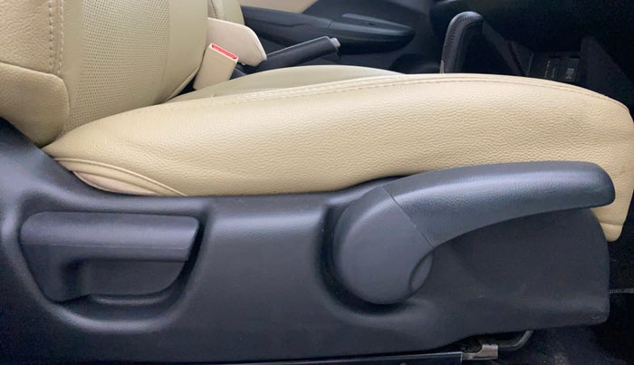 2019 Honda Jazz 1.2L I-VTEC VX CVT, Petrol, Automatic, 49,309 km, Driver Side Adjustment Panel