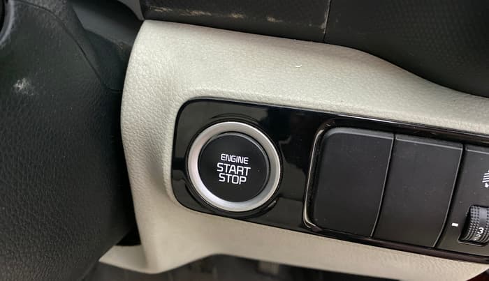 2020 KIA SONET HTX 1.0 IMT, Petrol, Manual, 30,259 km, Keyless Start/ Stop Button