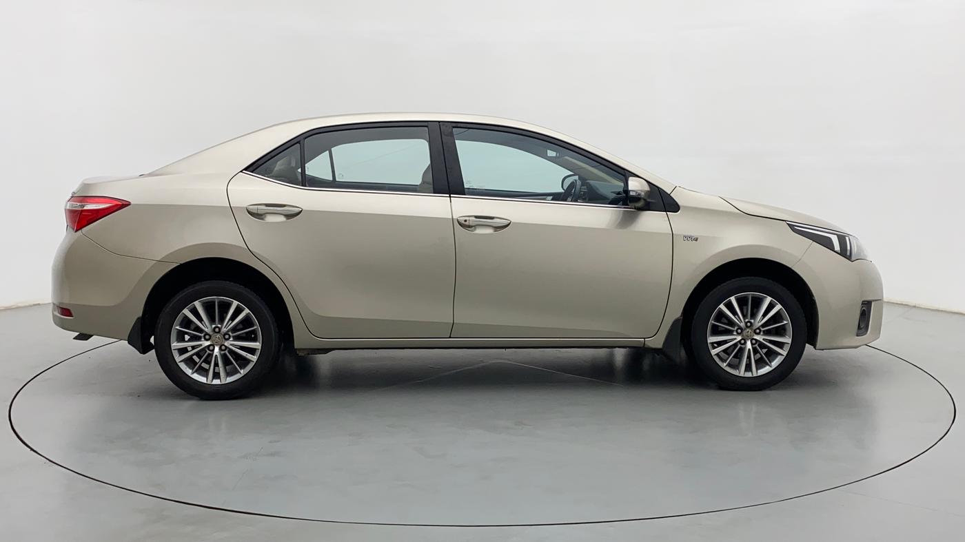 2015 Toyota Corolla Altis VL AT, Petrol, Automatic, 88,494 km, Right Side