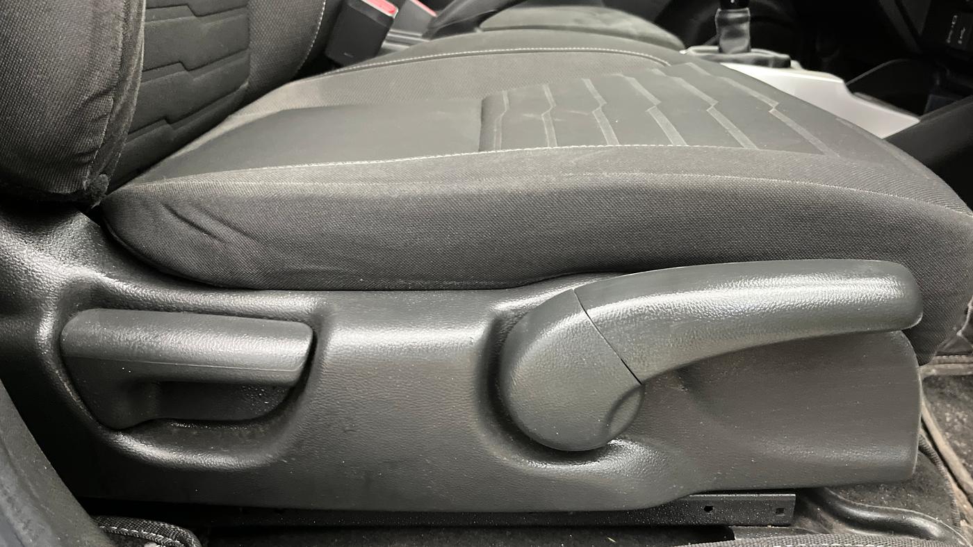 2021 Honda WR-V 1.2L I-VTEC SV MT, Petrol, Manual, 43,302 km, Driver Side Adjustment Panel