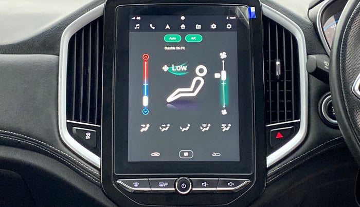 2019 MG HECTOR SHARP 2.0 DIESEL, Diesel, Manual, 26,306 km, Automatic Climate Control