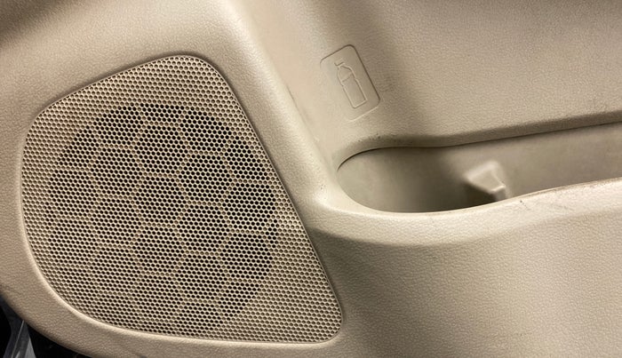 2015 Maruti Ciaz VXI, Petrol, Manual, 1,02,597 km, Speaker