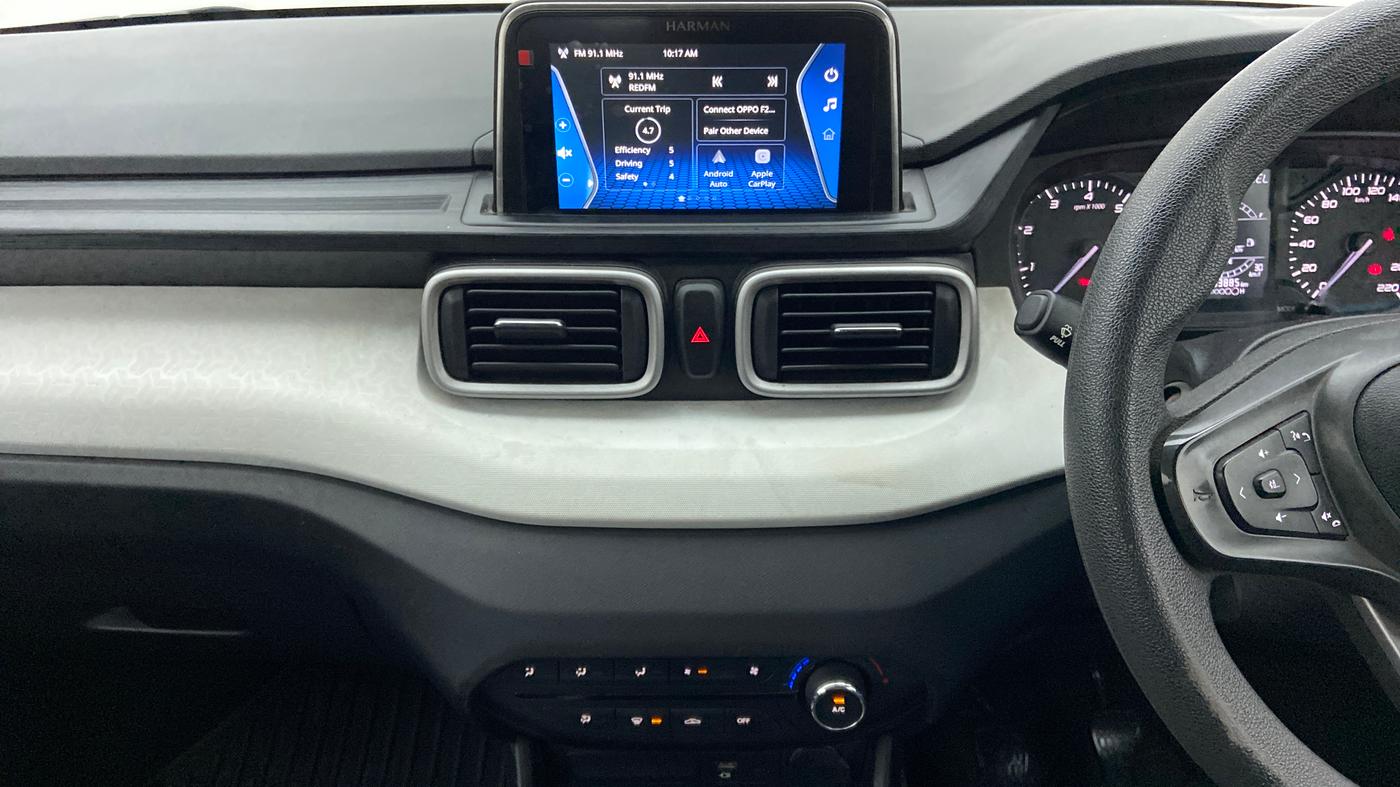 2022 Tata PUNCH ACCOMPLISHED MT, Petrol, Manual, 33,885 km, Air Conditioner