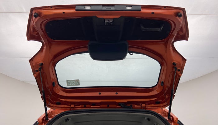 2022 Tata PUNCH ACCOMPLISHED MT, Petrol, Manual, 33,885 km, Boot Door Open