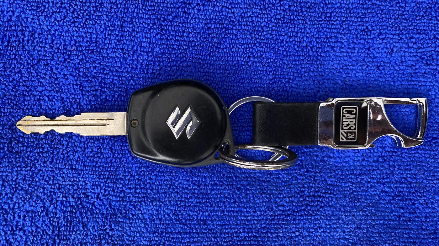 2013 Maruti Wagon R Stingray VXI, Petrol, Manual, 39,299 km, Key Close Up