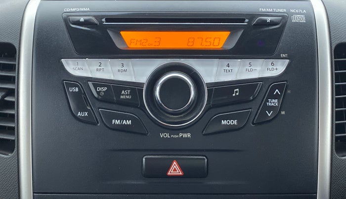 2013 Maruti Wagon R Stingray VXI, Petrol, Manual, 39,299 km, Infotainment System