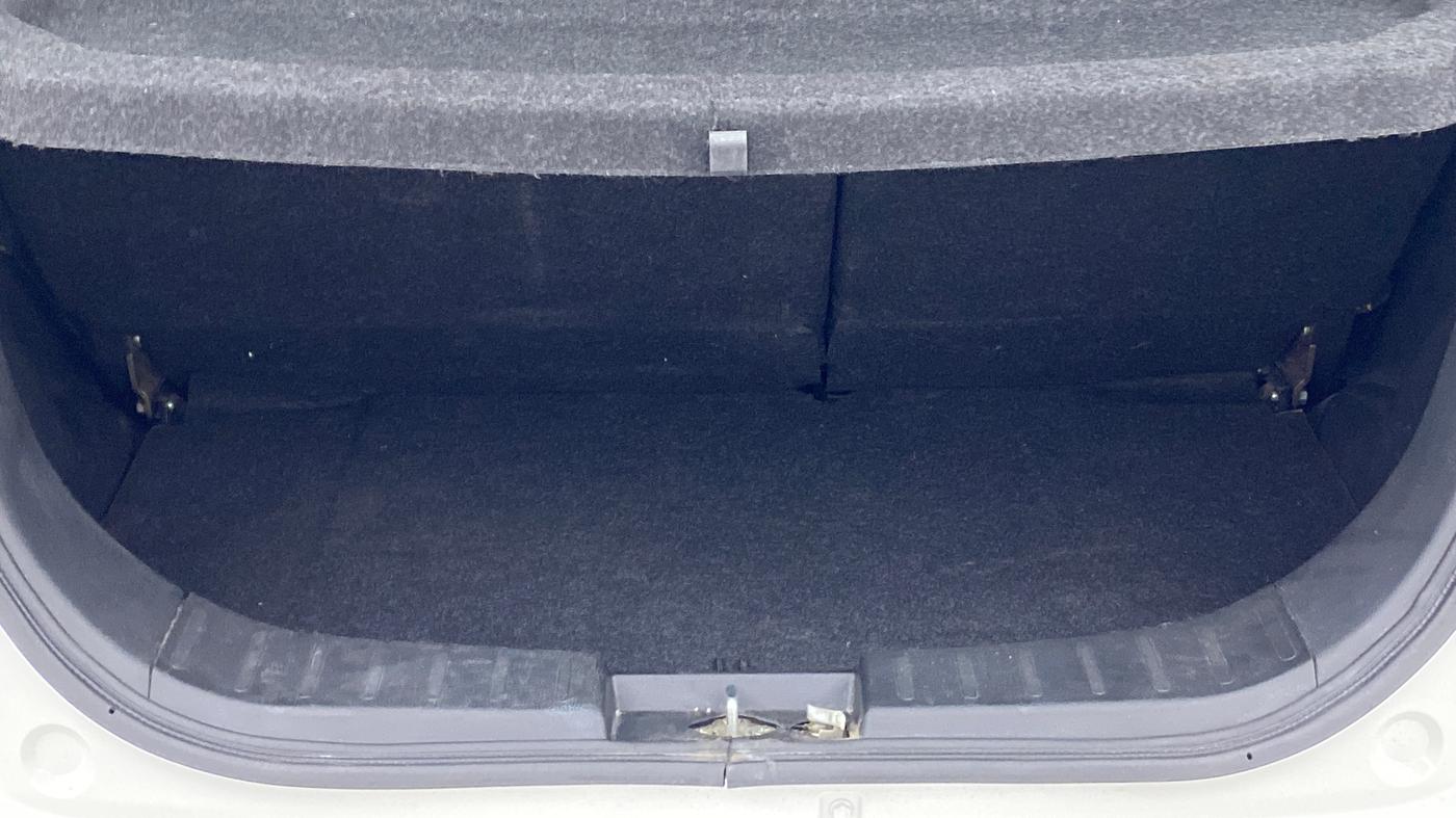 2013 Maruti Wagon R Stingray VXI, Petrol, Manual, 39,299 km, Boot Inside