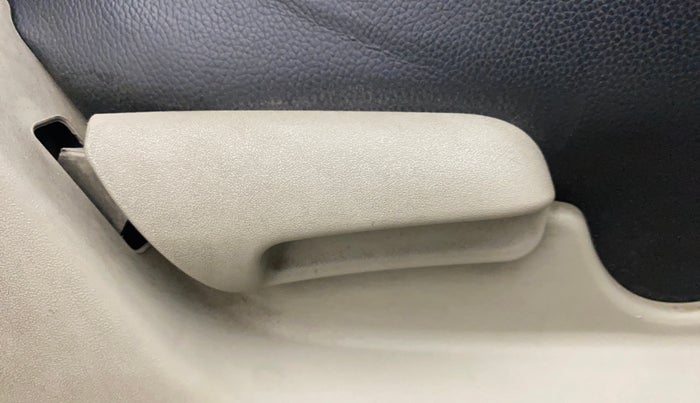 2014 Maruti Celerio VXI, Petrol, Manual, 81,939 km, Driver Side Adjustment Panel