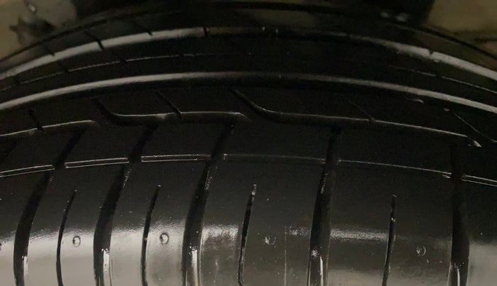 2021 Hyundai VENUE SX PLUS 1.0 TURBO DCT, Petrol, Automatic, 47,760 km, Left Rear Tyre Tread