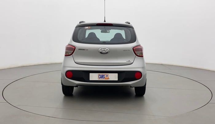 2017 Hyundai Grand i10 SPORTZ (O) 1.2 KAPPA VTVT, Petrol, Manual, 53,261 km, Back/Rear