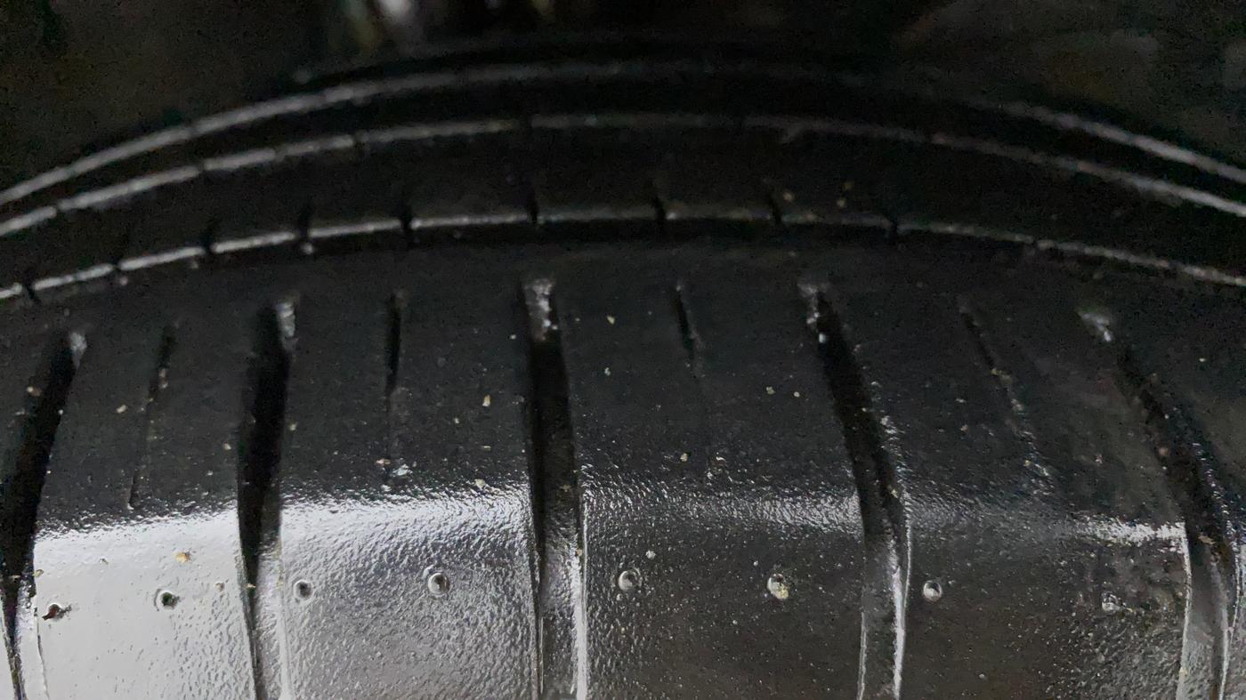 2020 Maruti Baleno ZETA CVT PETROL 1.2, Petrol, Automatic, 9,978 km, Right Front Tyre Tread