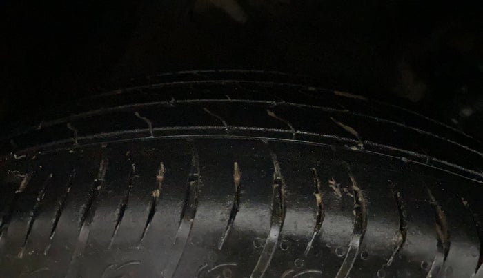 2023 Maruti BREZZA ZXI SMART HYBRID , Petrol, Manual, 39,187 km, Left Front Tyre Tread