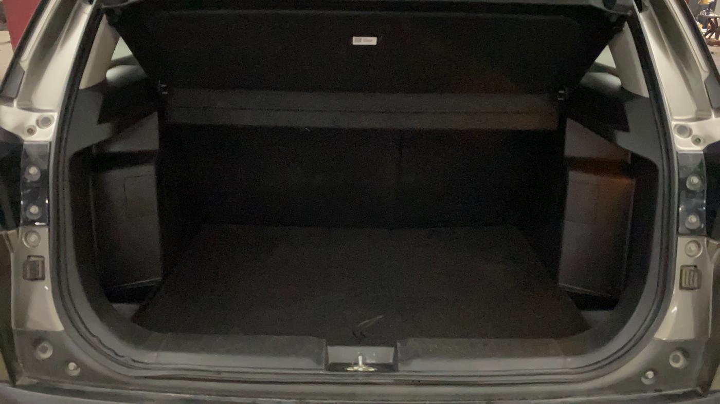 2023 Maruti BREZZA ZXI SMART HYBRID , Petrol, Manual, 39,187 km, Boot Inside