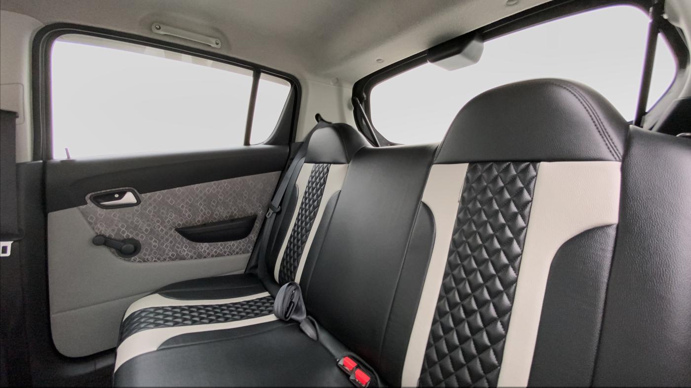2017 Maruti Alto 800 LXI, Petrol, Manual, 15,729 km, Right Side Rear Door Cabin