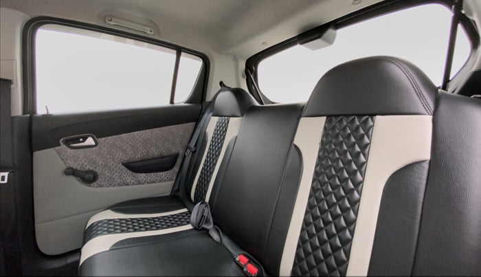 2017 Maruti Alto 800 LXI, Petrol, Manual, 15,729 km, Right Side Rear Door Cabin