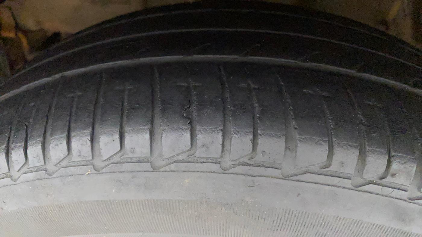 2019 Tata Tiago XZ PLUS PETROL, Petrol, Manual, 51,848 km, Right Rear Tyre Tread