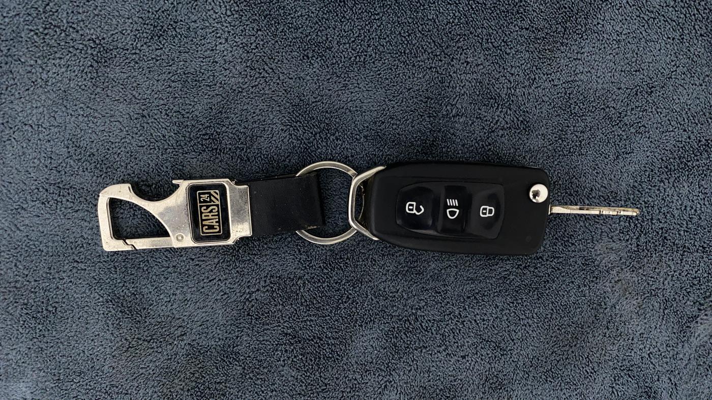 2019 Tata Tiago XZ PLUS PETROL, Petrol, Manual, 51,848 km, Key Close Up