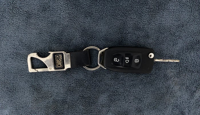 2019 Tata Tiago XZ PLUS PETROL, Petrol, Manual, 51,848 km, Key Close Up