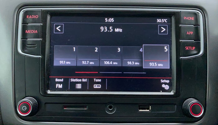 2021 Volkswagen Polo HIGHLINE PLUS 1.0 TSI AT, Petrol, Automatic, 22,155 km, Infotainment System