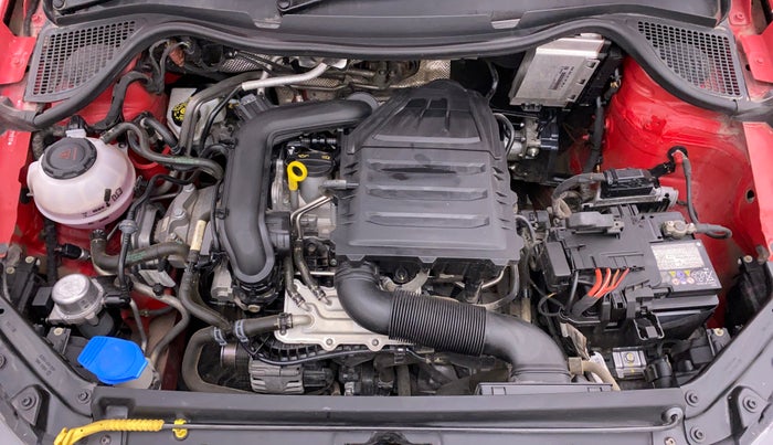2021 Volkswagen Polo HIGHLINE PLUS 1.0 TSI AT, Petrol, Automatic, 22,155 km, Open Bonet