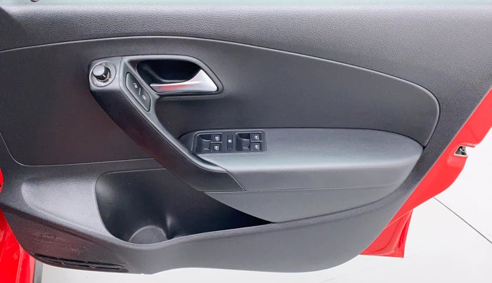 2021 Volkswagen Polo HIGHLINE PLUS 1.0 TSI AT, Petrol, Automatic, 22,155 km, Driver Side Door Panels Control
