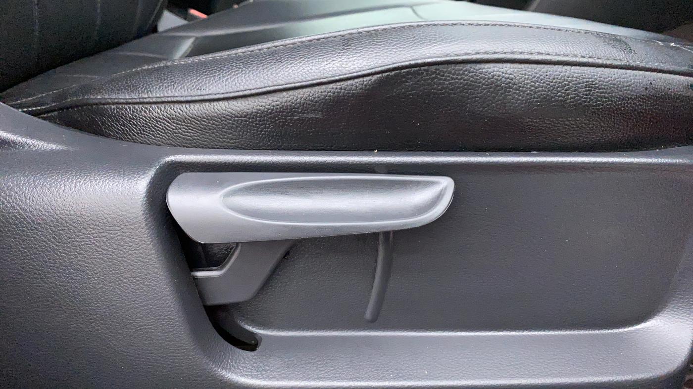 2021 Volkswagen Polo HIGHLINE PLUS 1.0 TSI AT, Petrol, Automatic, 22,155 km, Driver Side Adjustment Panel