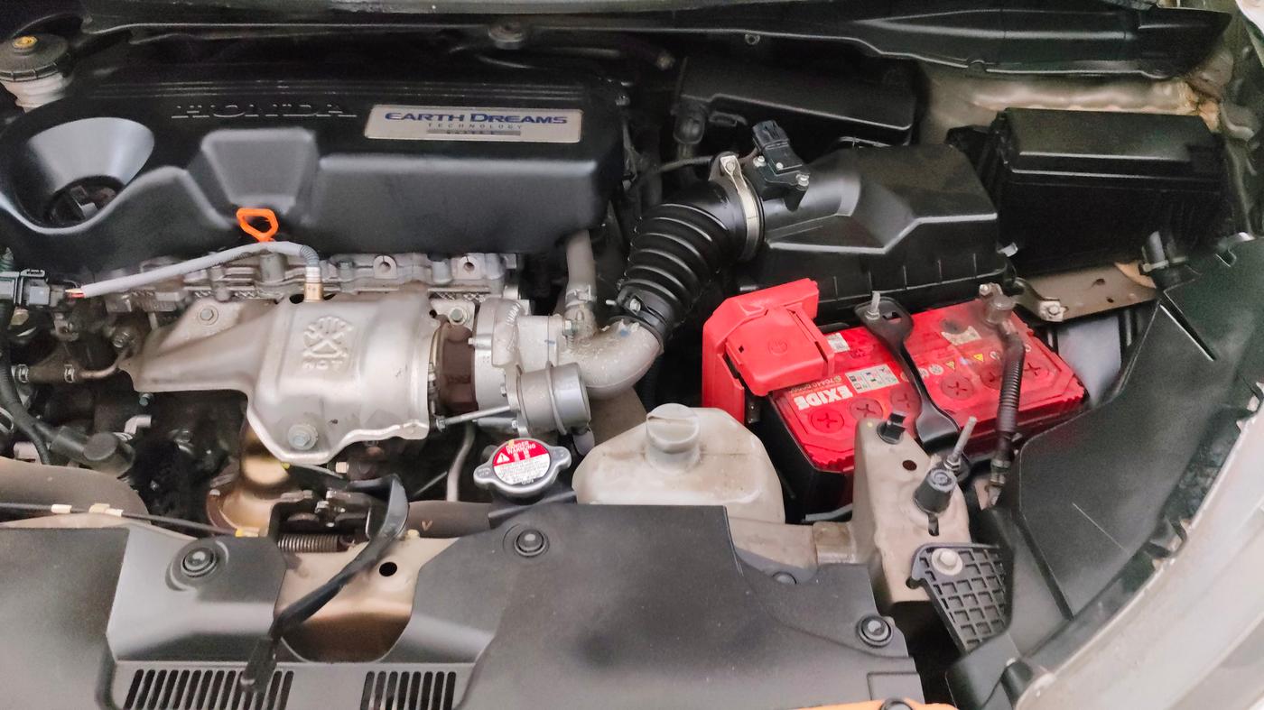 2018 Honda WR-V 1.5L I-DTEC VX MT, Diesel, Manual, 66,682 km, Engine View - Left
