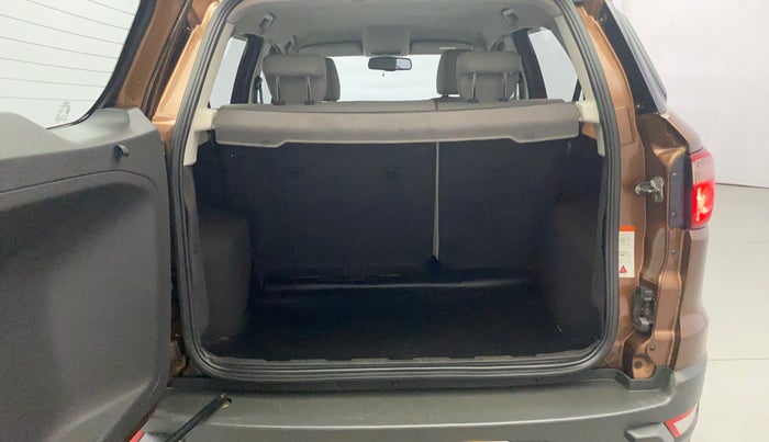 2016 Ford Ecosport TREND+ 1.0L ECOBOOST, Petrol, Manual, 1,49,070 km, Boot Inside