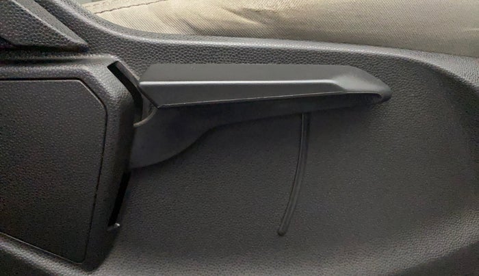 2016 Ford Ecosport TREND+ 1.0L ECOBOOST, Petrol, Manual, 1,49,070 km, Driver Side Adjustment Panel