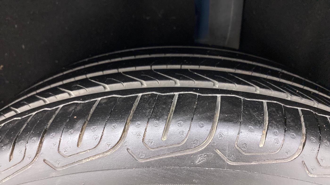 2018 Ford Ecosport TITANIUM + 1.5L PETROL AT, Petrol, Automatic, 38,288 km, Left Rear Tyre Tread