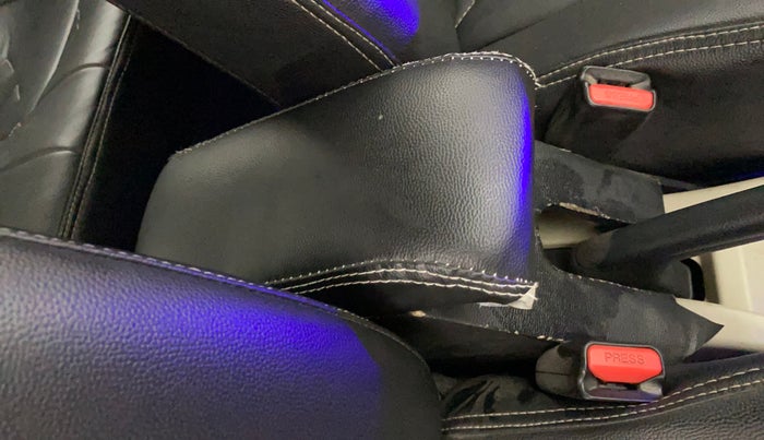 2019 Maruti Celerio VXI CNG, CNG, Manual, 1,03,576 km, Driver seat - Armrest has minor damage
