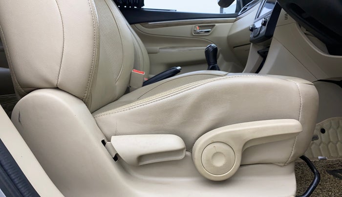 2020 Maruti Ciaz ALPHA 1.5 SHVS PETROL, Petrol, Manual, 67,196 km, Driver Side Adjustment Panel