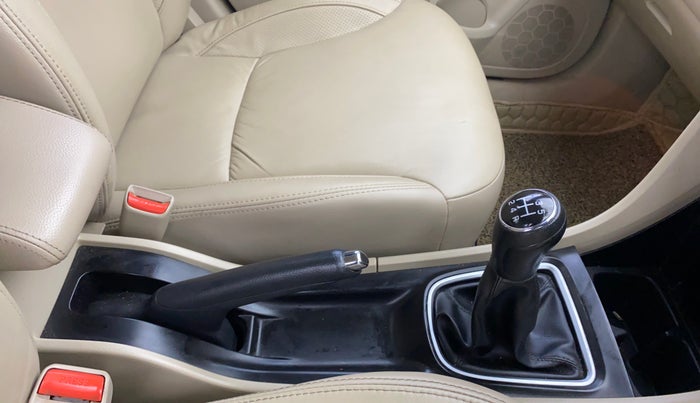 2020 Maruti Ciaz ALPHA 1.5 SHVS PETROL, Petrol, Manual, 67,196 km, Gear Lever