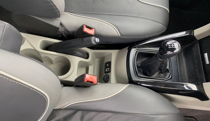 2013 Ford Ecosport TITANIUM 1.5L DIESEL, Diesel, Manual, 62,182 km, Gear Lever