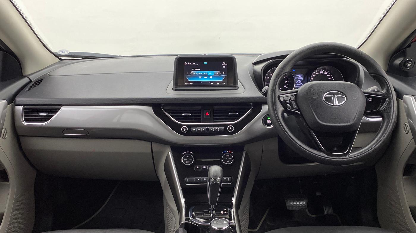 2018 Tata NEXON XZA+ 1.2 Dual Tone, Petrol, Automatic, 17,022 km, Dashboard
